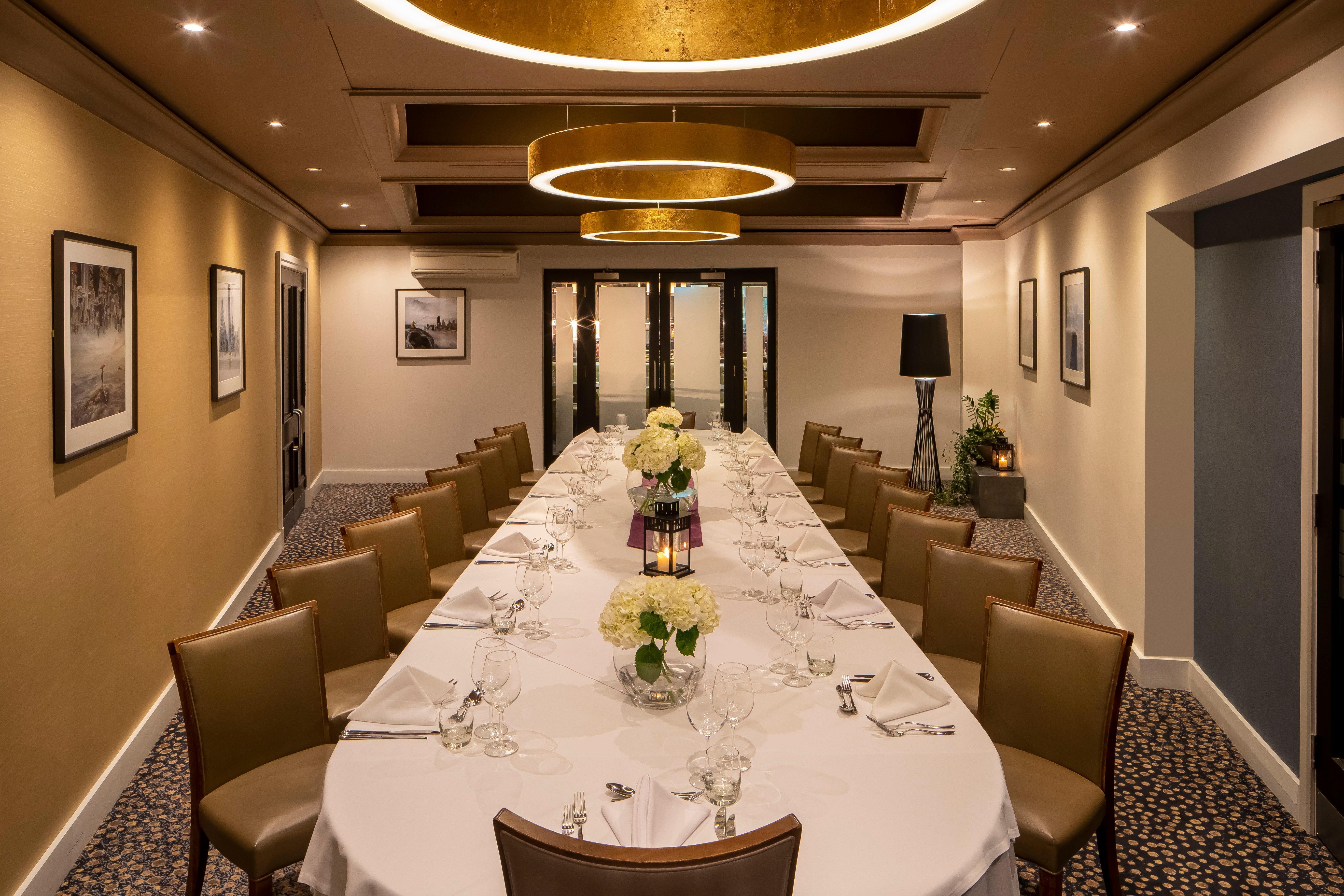 Crowne Plaza By Ihg